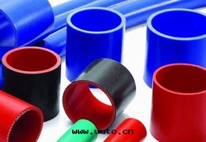 永輝盛：矽胶(jiāo)制品油(yóu)壓环(huán)节(jié)的準備流程