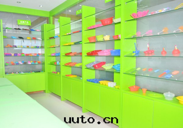 産品展(zhǎn)示一(yī)角(jiǎo)