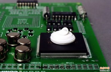 信(xìn)越散(sàn)热(rè)用(yòng)高(gāo)導热(rè)矽脂